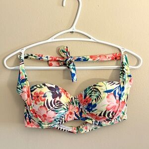 ✌️2/$10✌️ Hawaiian Tropical Print Underwire Halter Bikini Top – Size 34B EUC